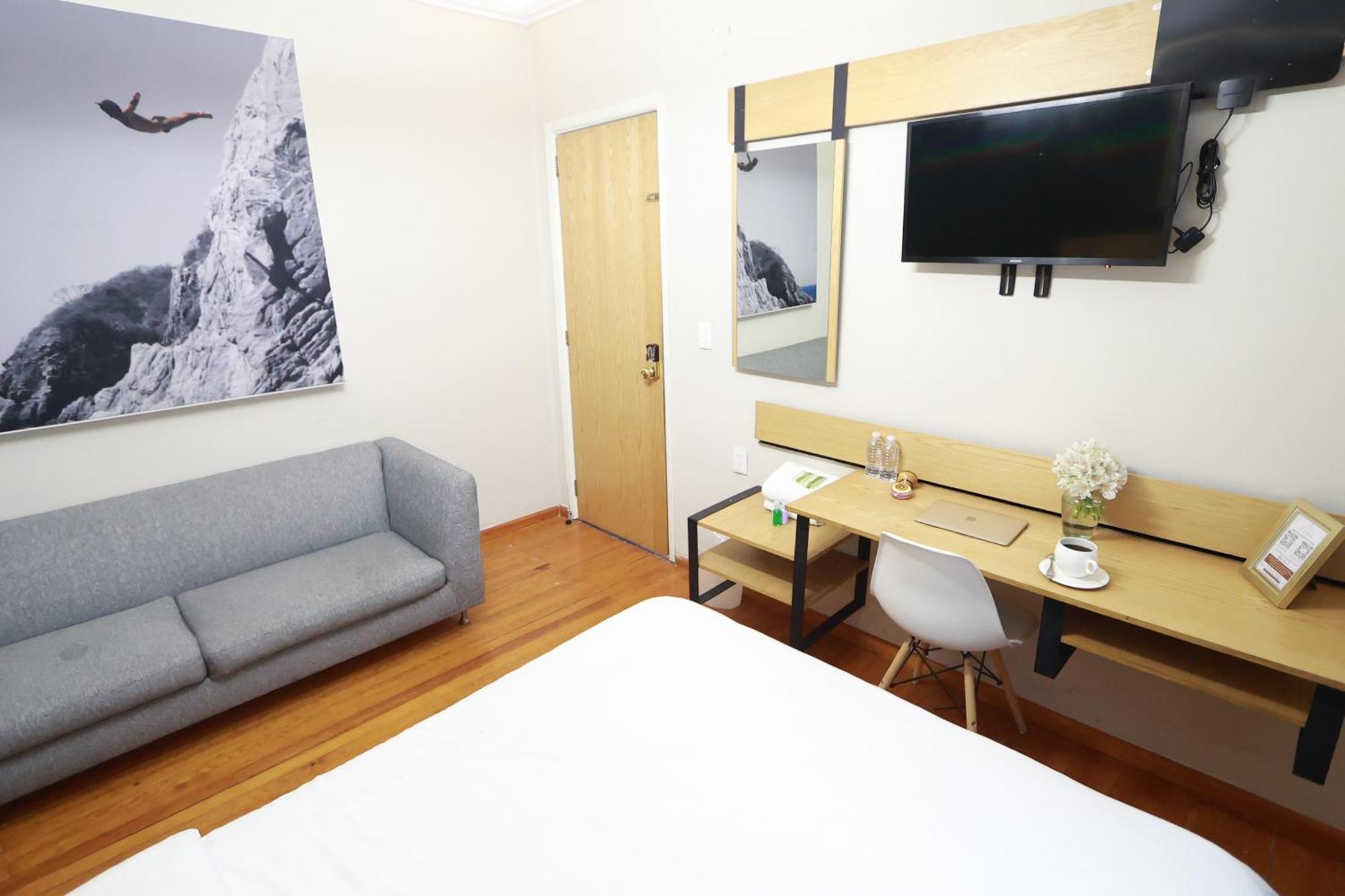 Casa Panuco Bed & Breakfast Mexico City
